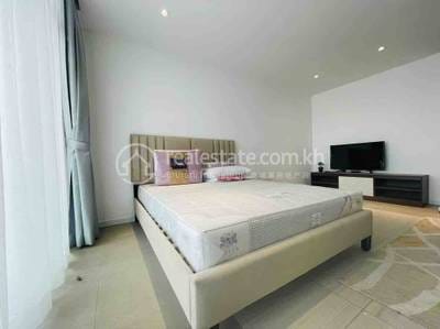 Condo For Rent in Tonle Bassac, Chamkarmon, Phnom Penh