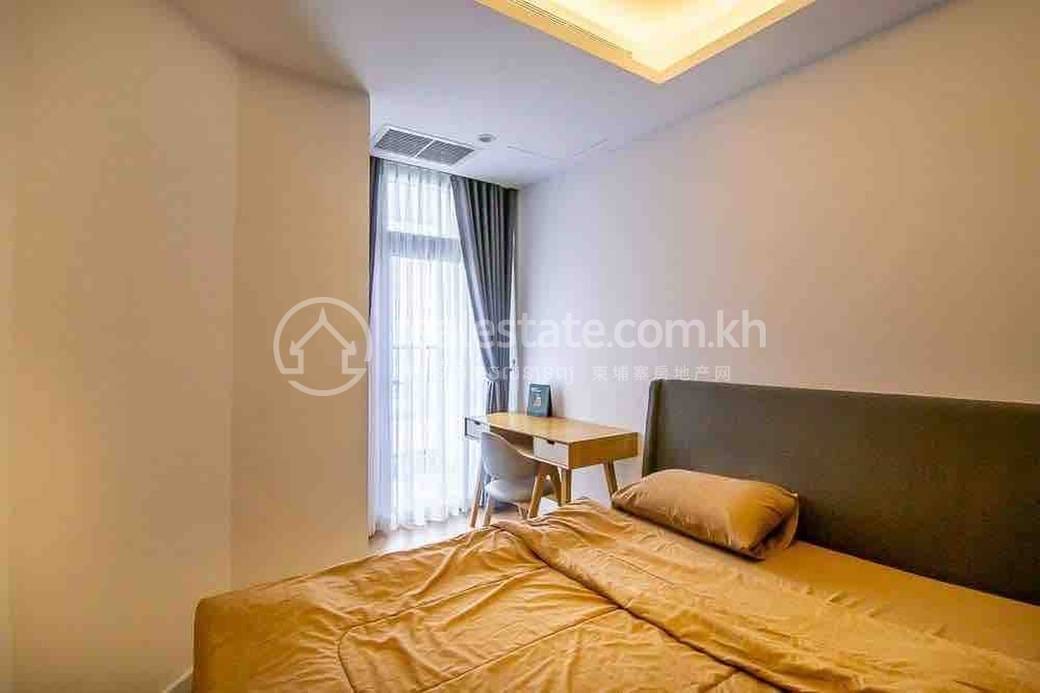 Tonle Bassac Apartment For Rent in Tonle Bassac