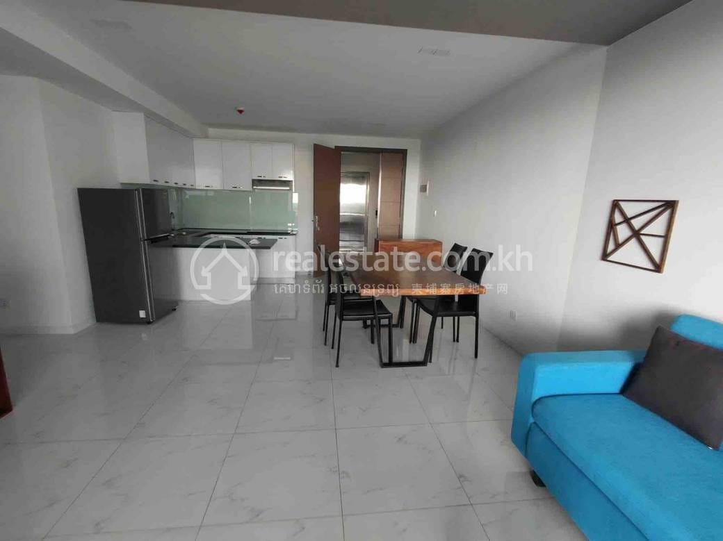 Apartment For Rent with 1 Parking Space