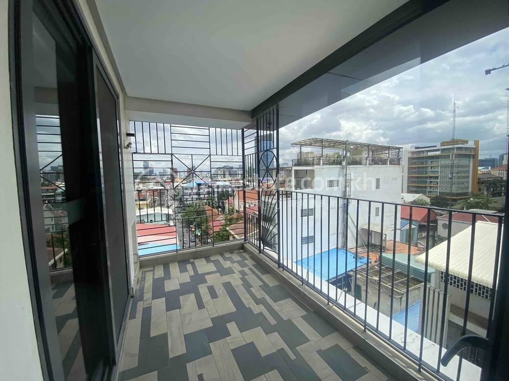 Daun Penh Serviced Apartment For Rent in Daun Penh