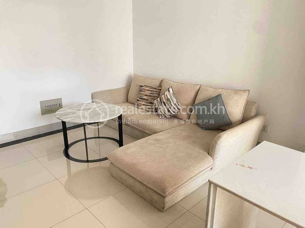 $450 Condo