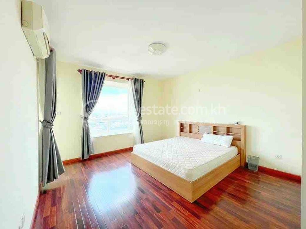 Tonle Bassac Apartment For Rent in Tonle Bassac