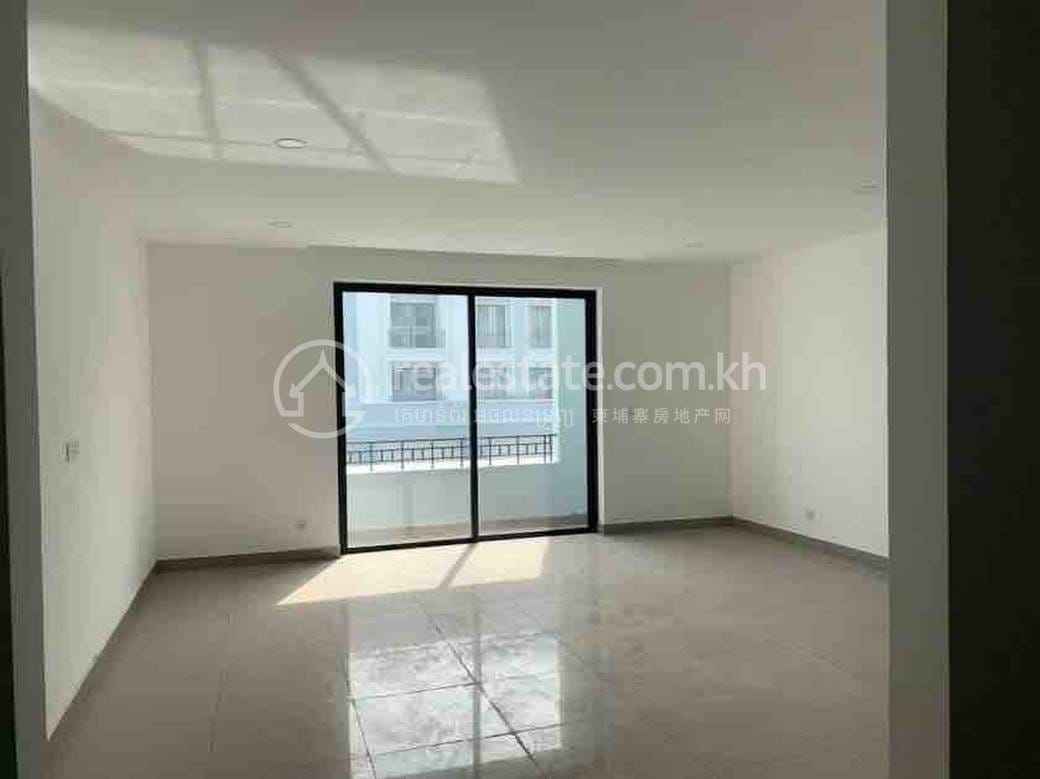 $1,500 店屋