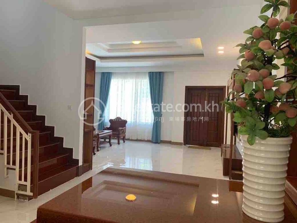 Chbar Ampov House and lot Na prodej in Chbar Ampov
