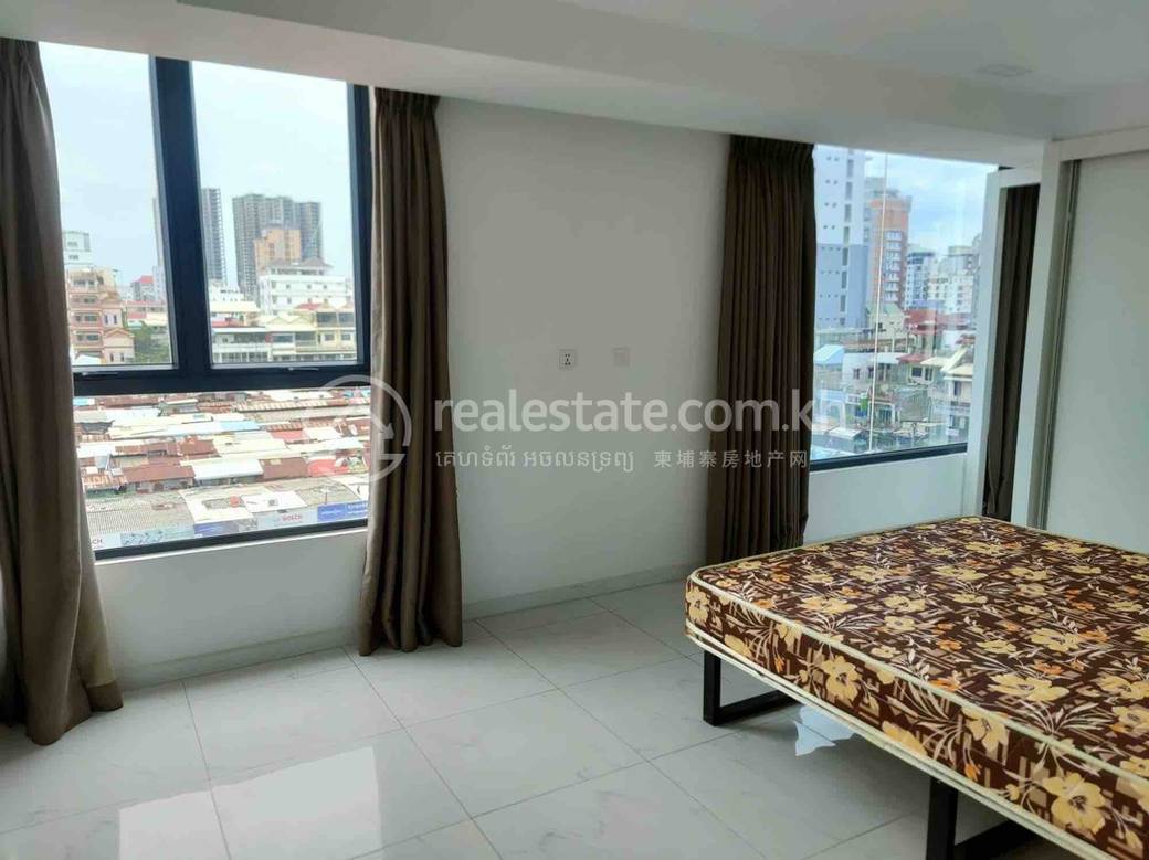 Apartment For Rent with 1 Parking Space
