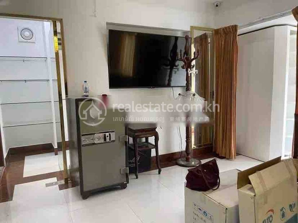 Chroy Changvar Villa For Rent in Chroy Changvar