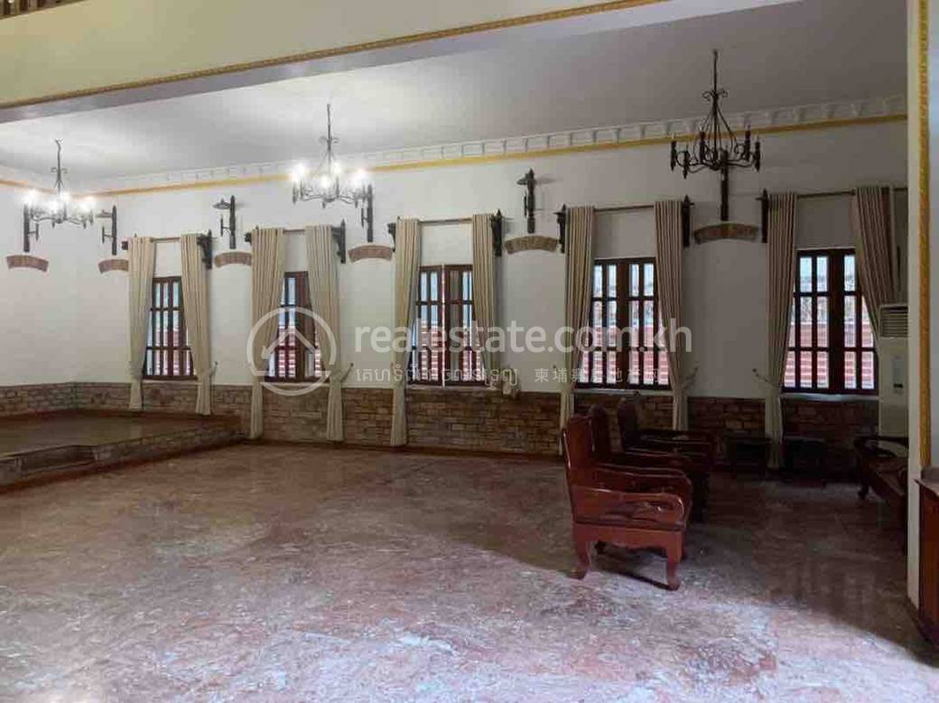 Boeng Keng Kang别墅出租，价格$7,500