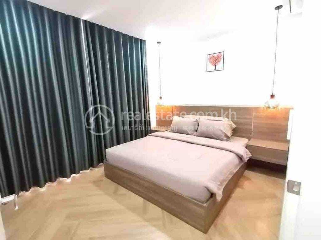 Apartmán se službami K pronájmu with 1 Parking Space