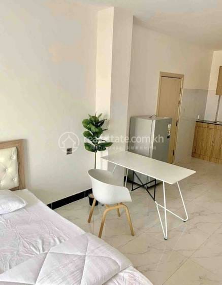 32 sqm Living Size Apartmán K pronájmu in Toul Kork