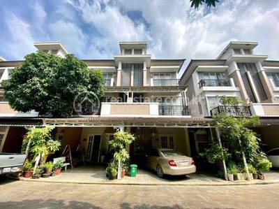 residential Twin Villa for sale ใน Nirouth รหัส 215669