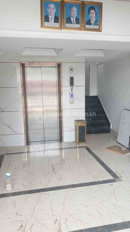 $12,500 Hotel