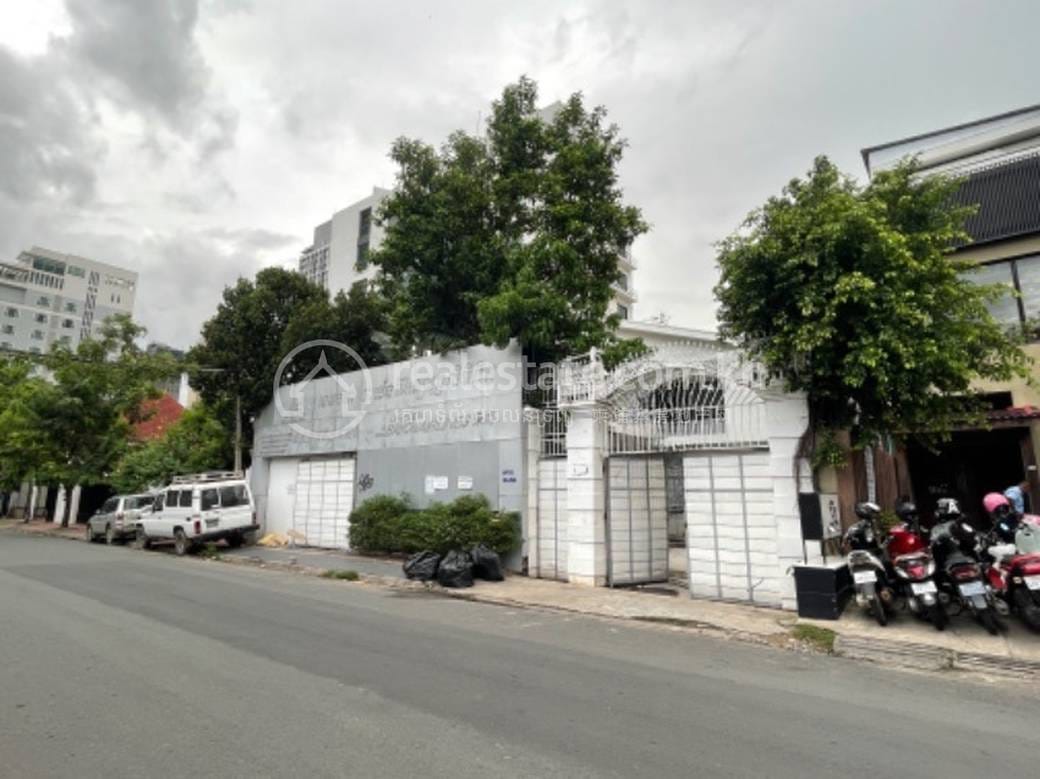 Вилла Для Аренды with 4 Parking Space