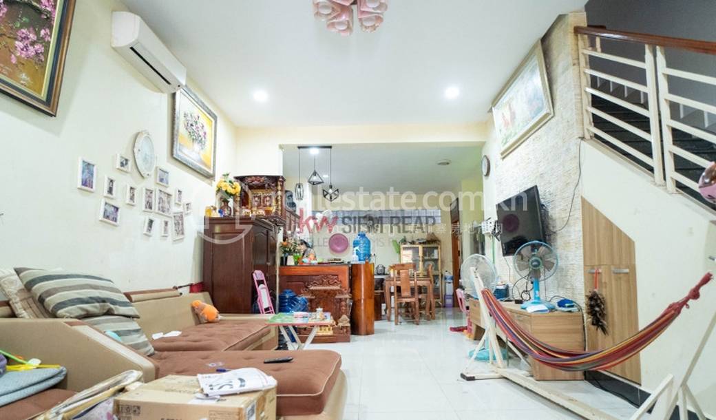 Siem Reap173平方米使用面积排屋出售