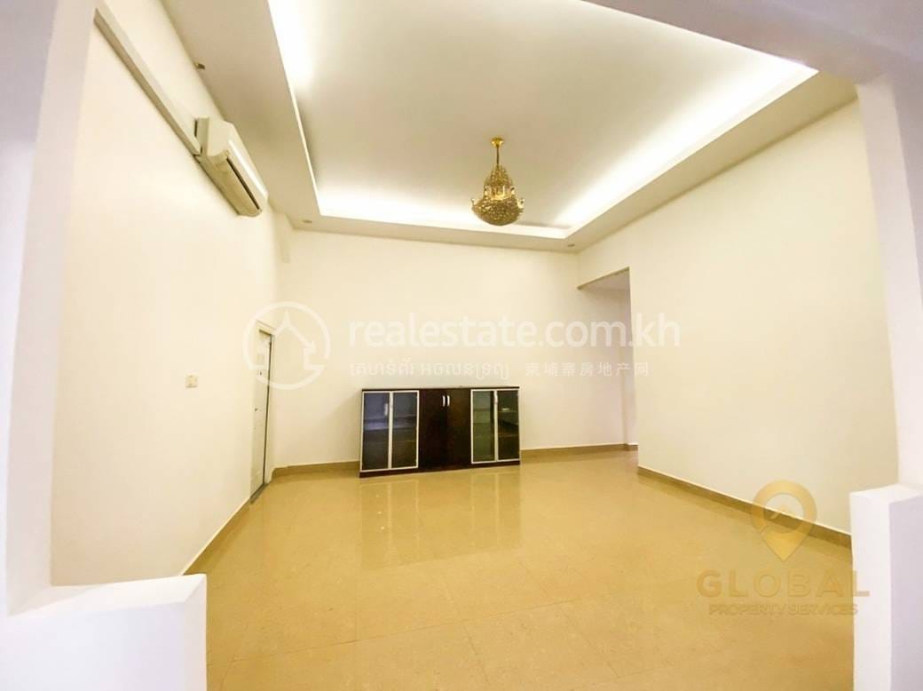 Toul Kork Вилла Для Аренды in Boeung Kak 2 Toul Kork $1,200