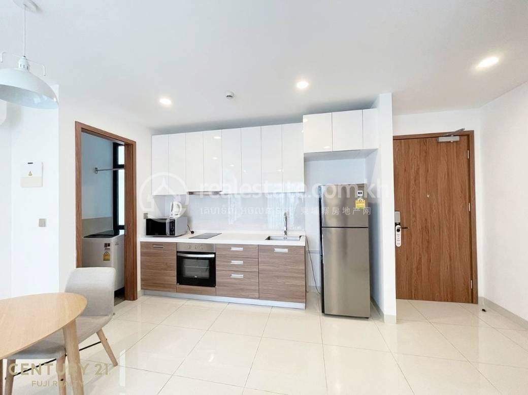 Apartment For Rent in Tonle Bassac, Chamkarmon, Phnom Penh