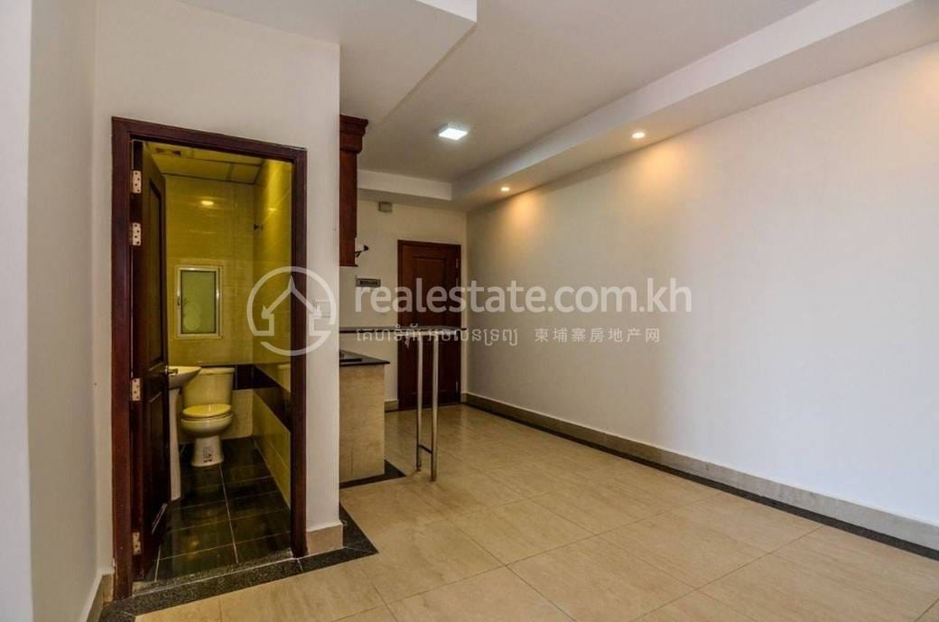 อพาร์ทเม้นท์ สำหรับขาย ใน Chroy Changvar $62,000