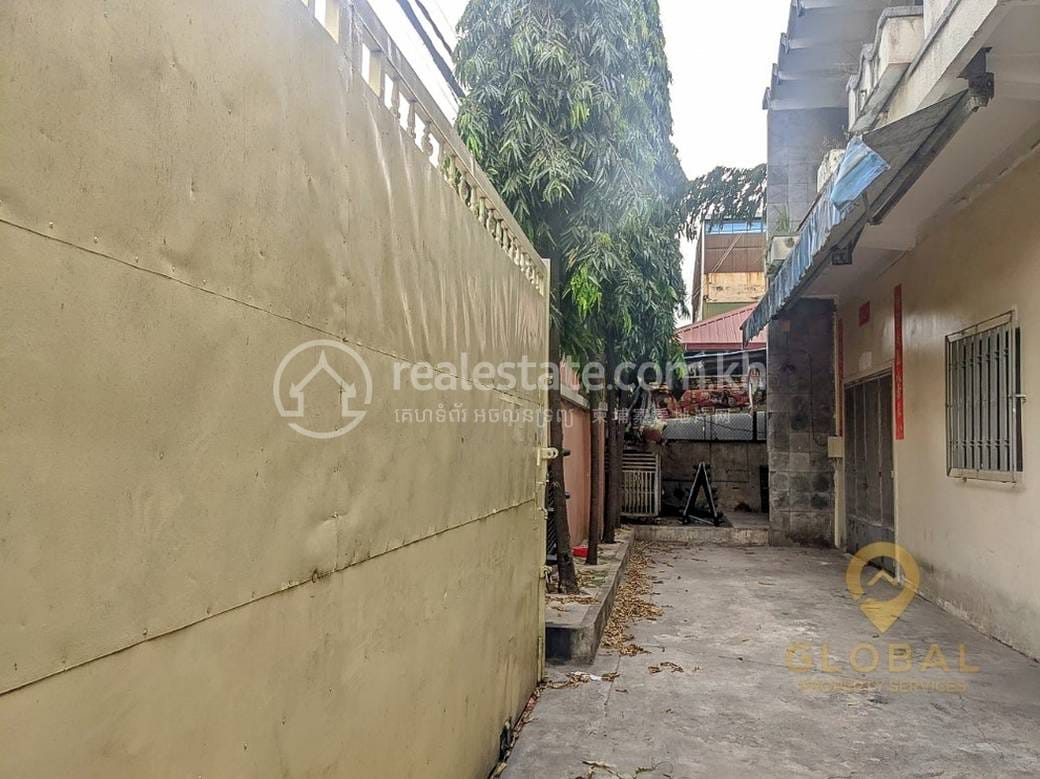 Boeng Keng Kang คลังสินค้า สำหรับเช่า ใน Toul Svay Prey 2 Boeng Keng Kang $6,000