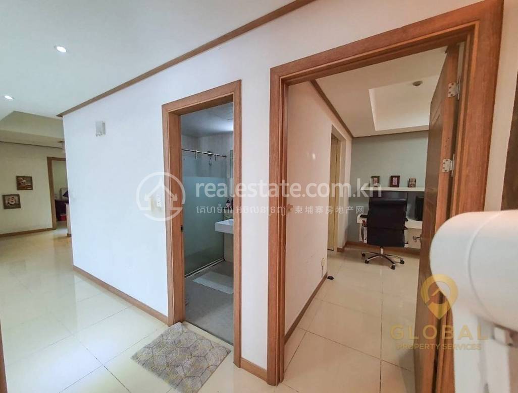 Condo For Rent in Boeung Kak 2, Toul Kork, Phnom Penh