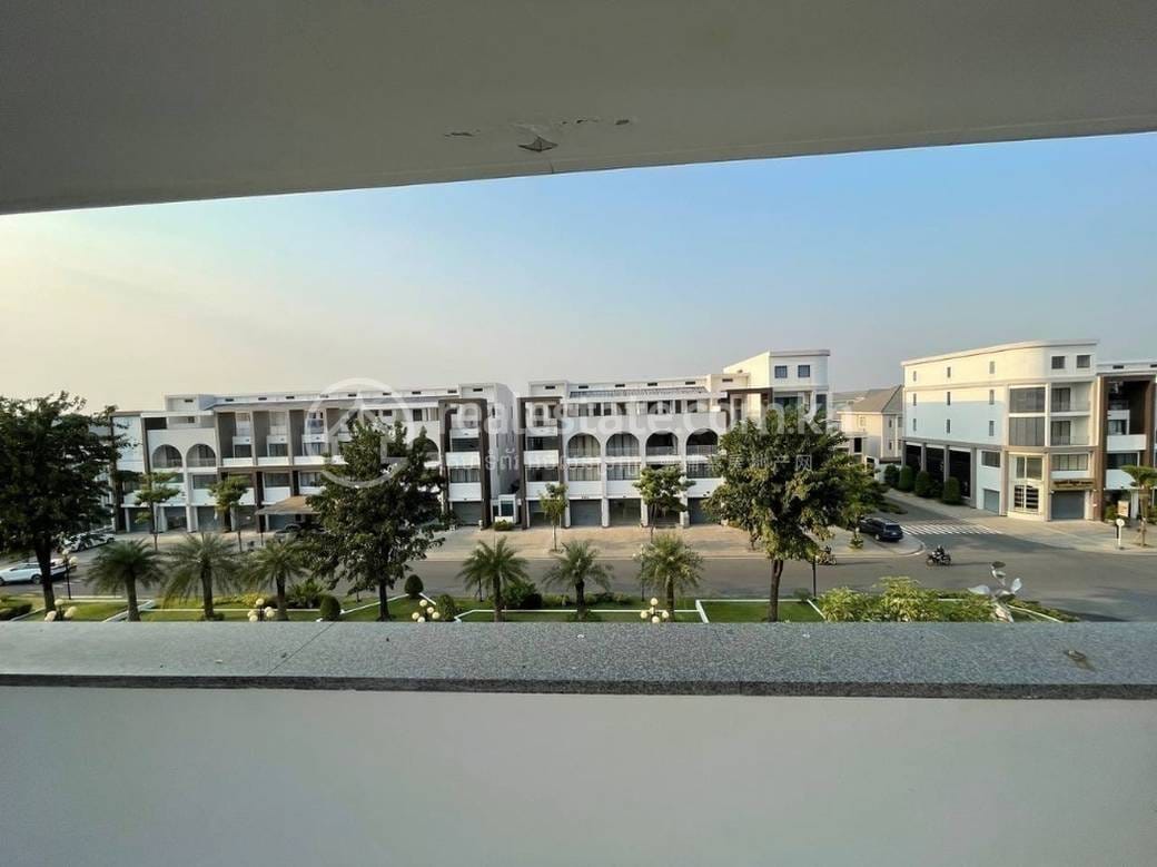 Chroy ChangvarCommercialShophouse出租，位于Chroy Changvar