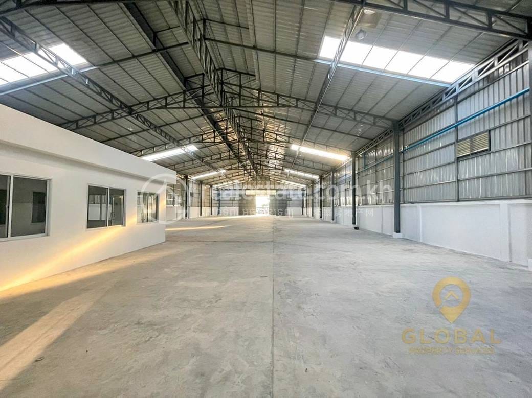 仓库出租，位于Khmuonh分区, 森速区, 金边