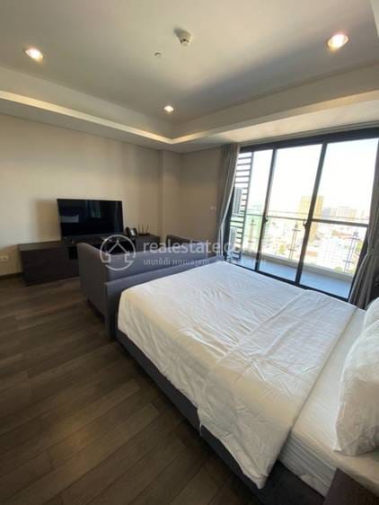 TK Royal One Service Condominium | Tuek L'ak 1 អាផាតមិនមានសេវាកម្ម សំរាប់ជួល នៅ Tuek L'ak 1