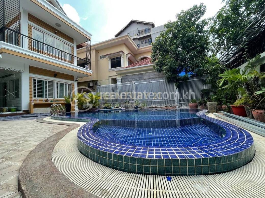 Вилла Для Аренды in Chamkarmon $3,500