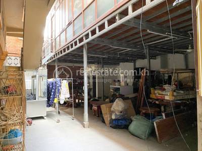 Chamkarmon Apartment For Rent in Chamkarmon