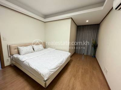 De Castle Royal Condominium