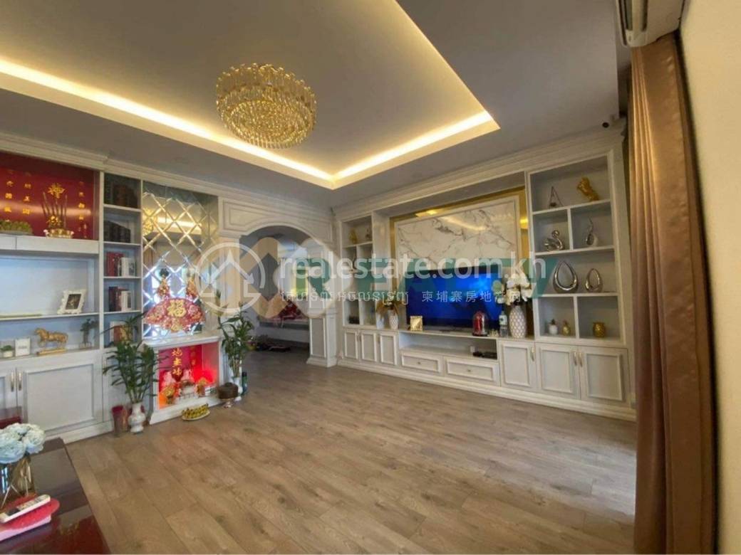 Dvojvila Na prodej in Dangkao $299,000