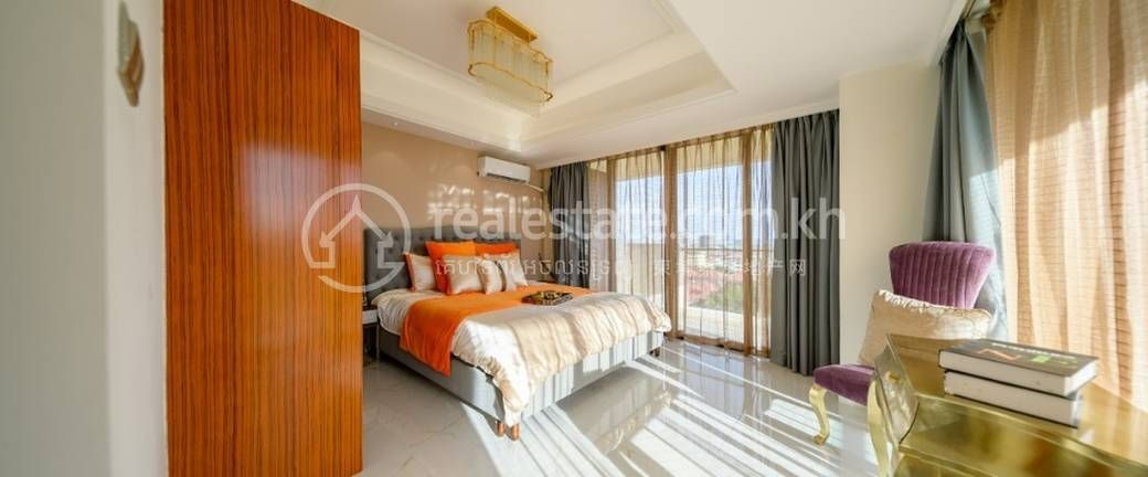 Star City | Tuek Thla Studio Na prodej in Tuek Thla