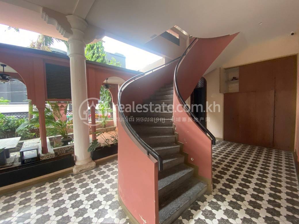 $10,000 Shophouse