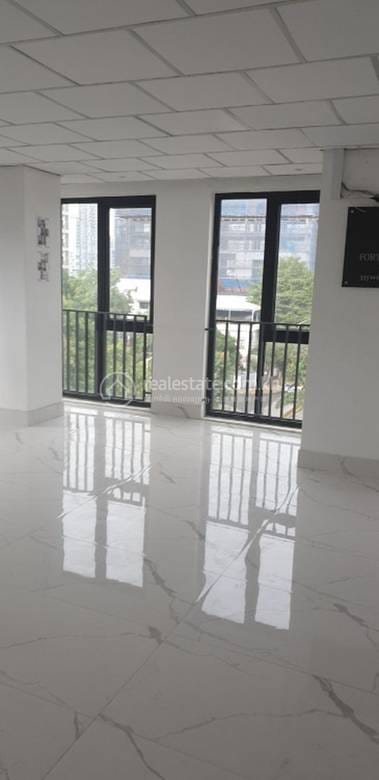 BKK 1 សណ្ឋាគារ សំរាប់ជួល នៅ BKK 1