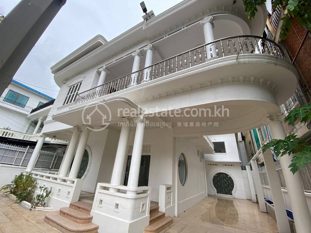 Daun Penh Vila K pronájmu in Boeng Reang Daun Penh $3,900