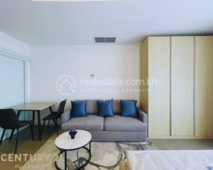 Condo For Rent in Tonle Bassac, Chamkarmon, Phnom Penh