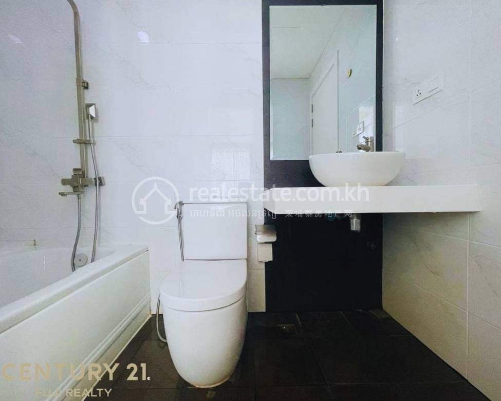 BKK 1 Condo For Rent in BKK 1