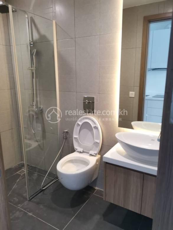 Condo Na prodej in Tonle Bassac, Chamkarmon, Phnom Penh