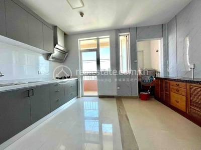 Tonle Bassac Condo For Rent in Tonle Bassac