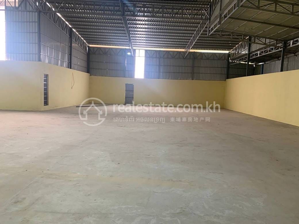 1,708 sqm Living Size Warehouse For Rent in Dangkao