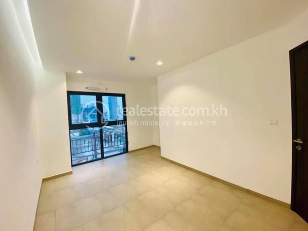 Urban Village Phase 1 | Chak Angrae Leu Condo For Sale in Chak Angrae Leu