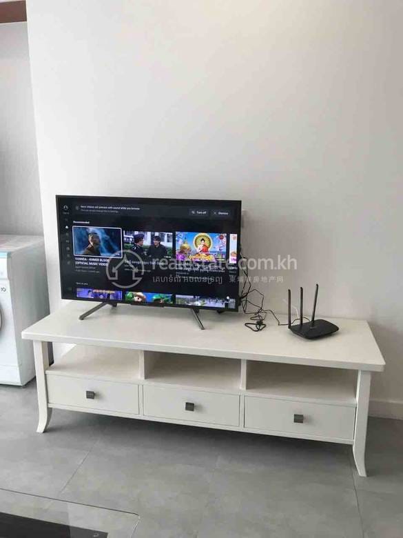 Apartment For Rent with 1 Parking Space