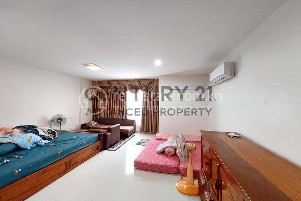 Russey Keo Villa For Sale in Russey Keo