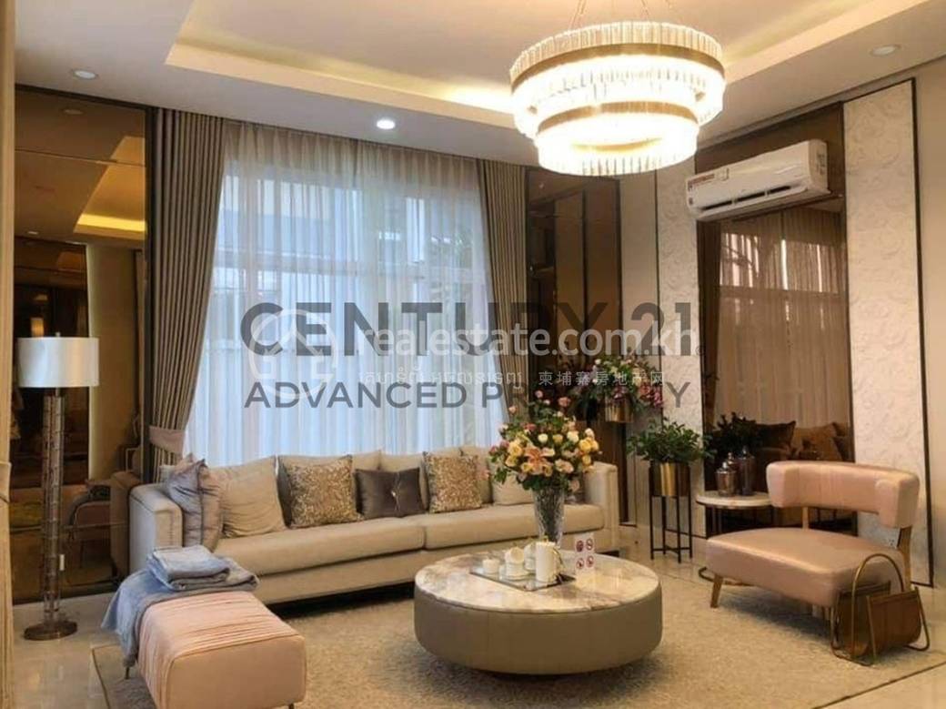 Chroy Changvarの別荘売り物件 $215,000