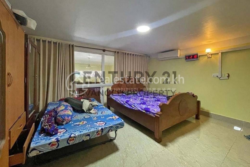 Tuek L'ak 2 Flat House Na prodej in Tuek L'ak 2