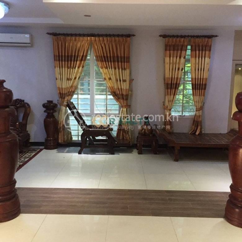 Vila K pronájmu in 233, Phnom Penh Thmey, Sen Sok, Phnom Penh