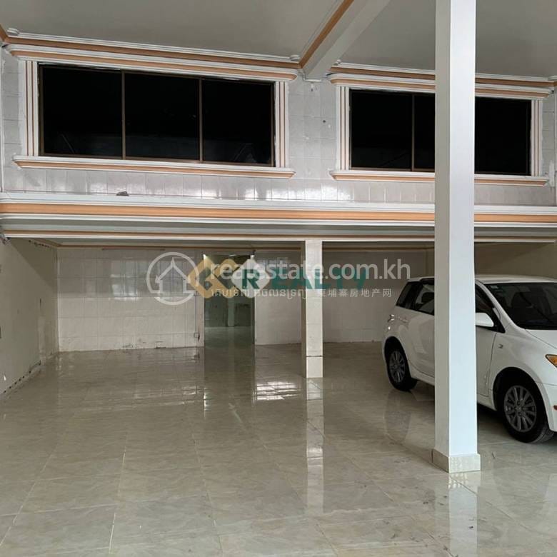Shophouse K pronájmu in Sen Sok $7,000
