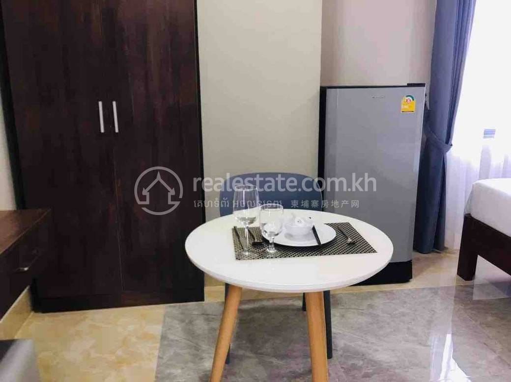 Apartmán se službami K pronájmu in Boeng Keng Kang $450
