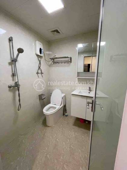 Tonle Bassac Condo For Rent in Tonle Bassac
