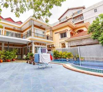 residential Villa for rent in Toul Tum Poung 1 ID 217486