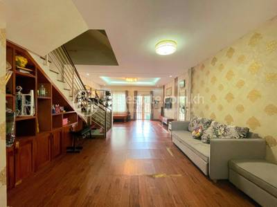លេខ 4 27, ស្ទឹងមានជ័យ៣, មានជ័យ, ភ្នំពេញ