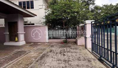  , Tonle Bassac, Chamkarmon, พนมเปญ